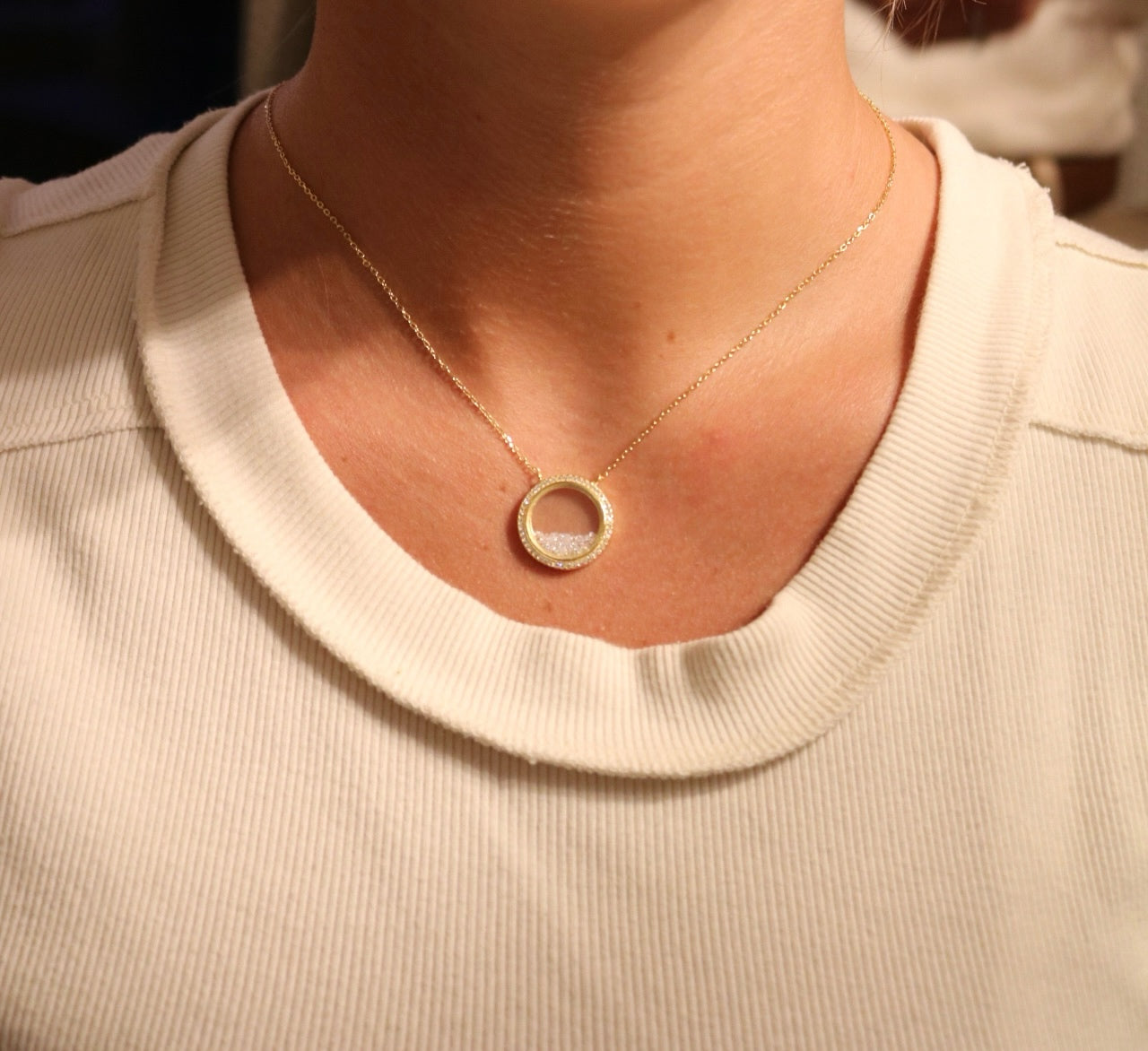 Floating Crystals Necklace