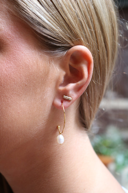 Pearl Dangling Hoops