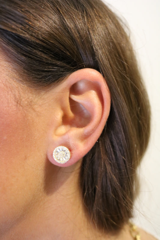 Crystalized Round Studs with Baguettes