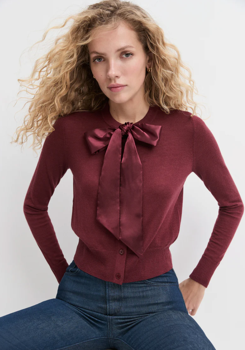 The Take a Bow Cardigan