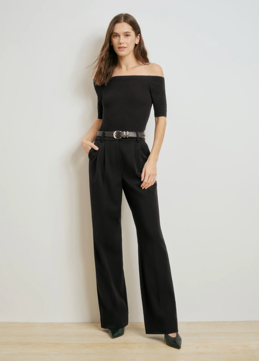 The Sara Half Sleeve Top