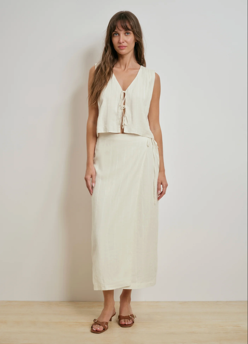 The Invisible String Skirt