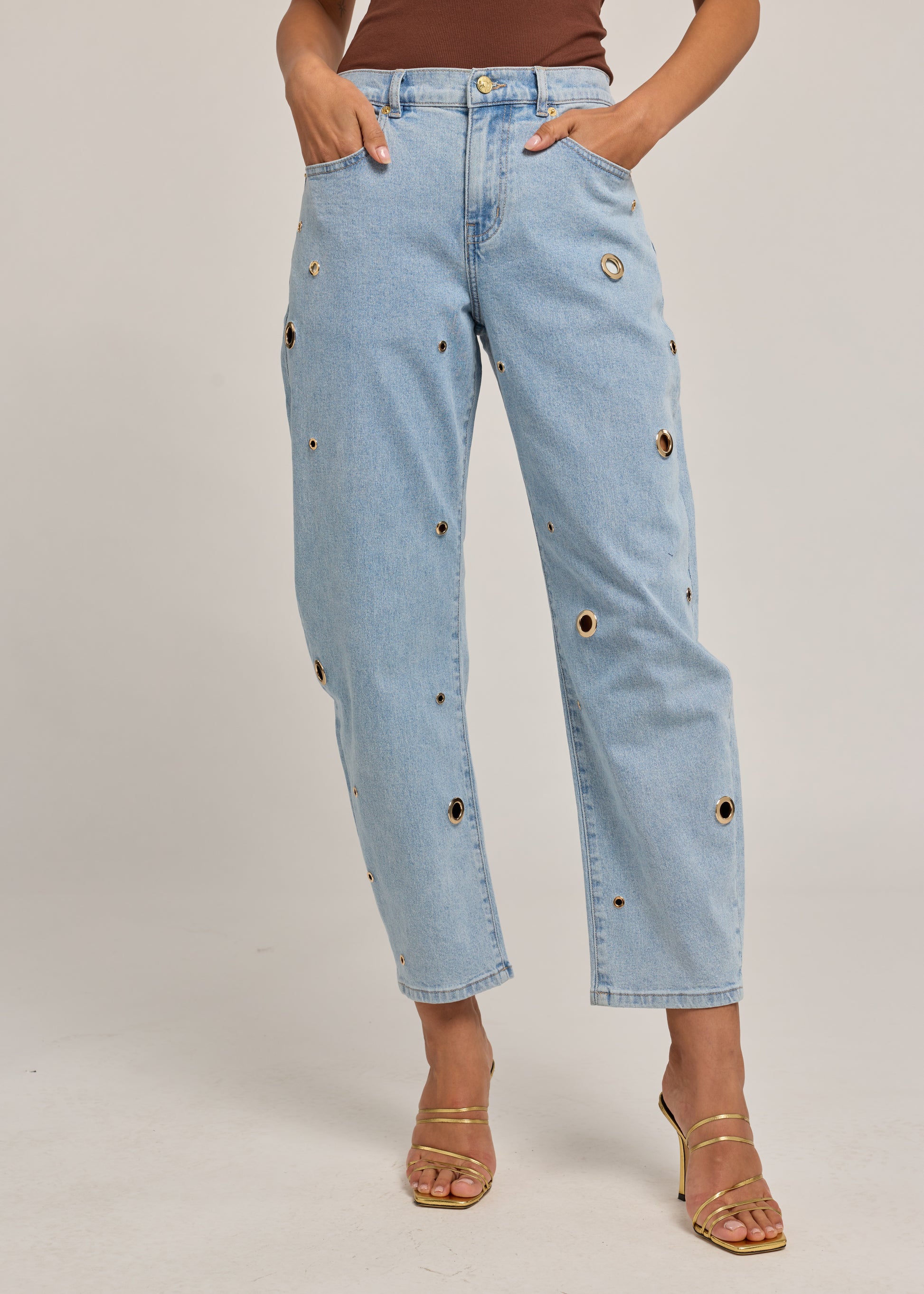 QUINCEY GROMMET BARREL JEANS