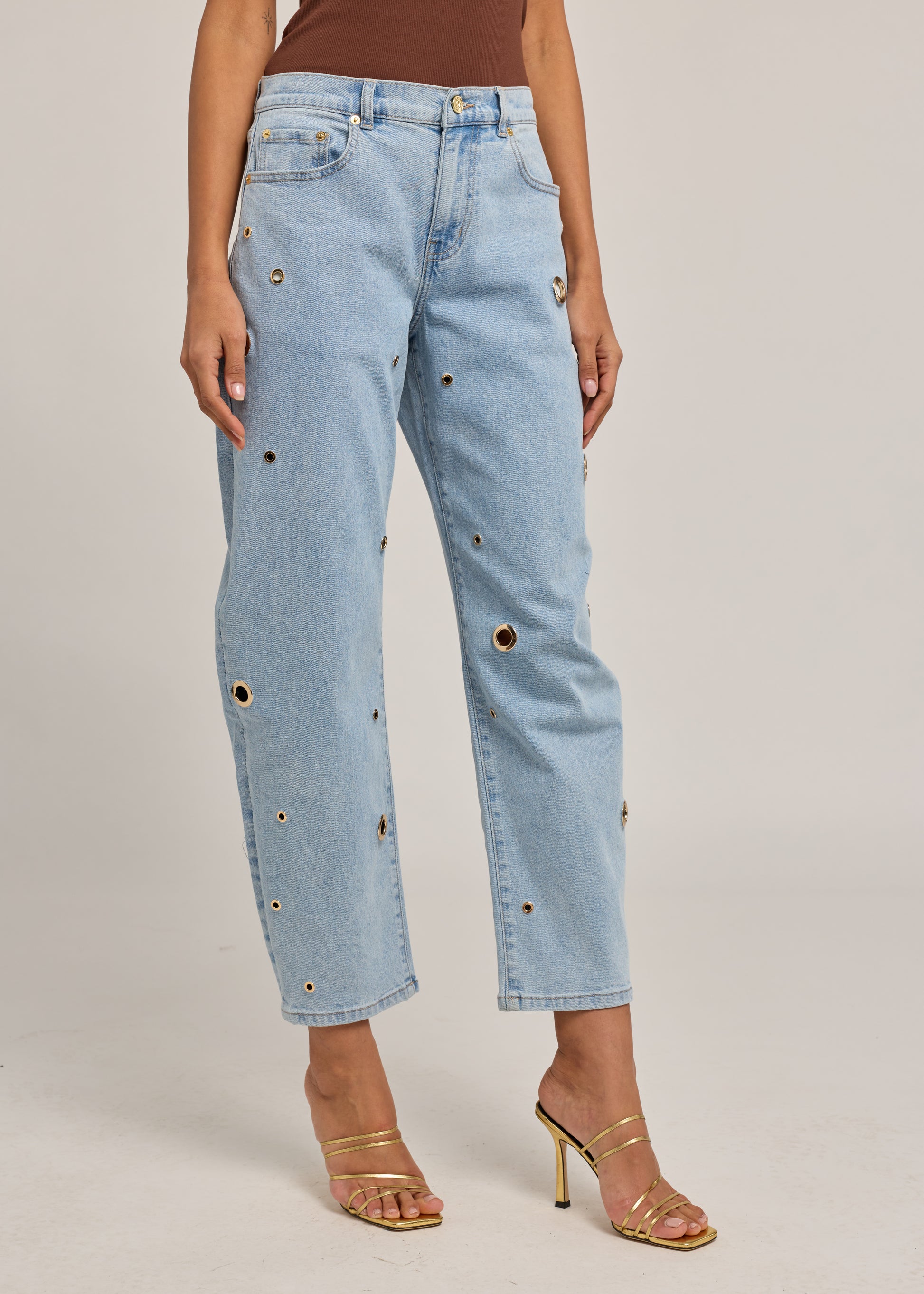 QUINCEY GROMMET BARREL JEANS